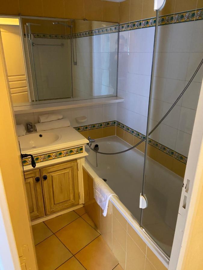 Azur Appartement กรีโมด์ ภายนอก รูปภาพ