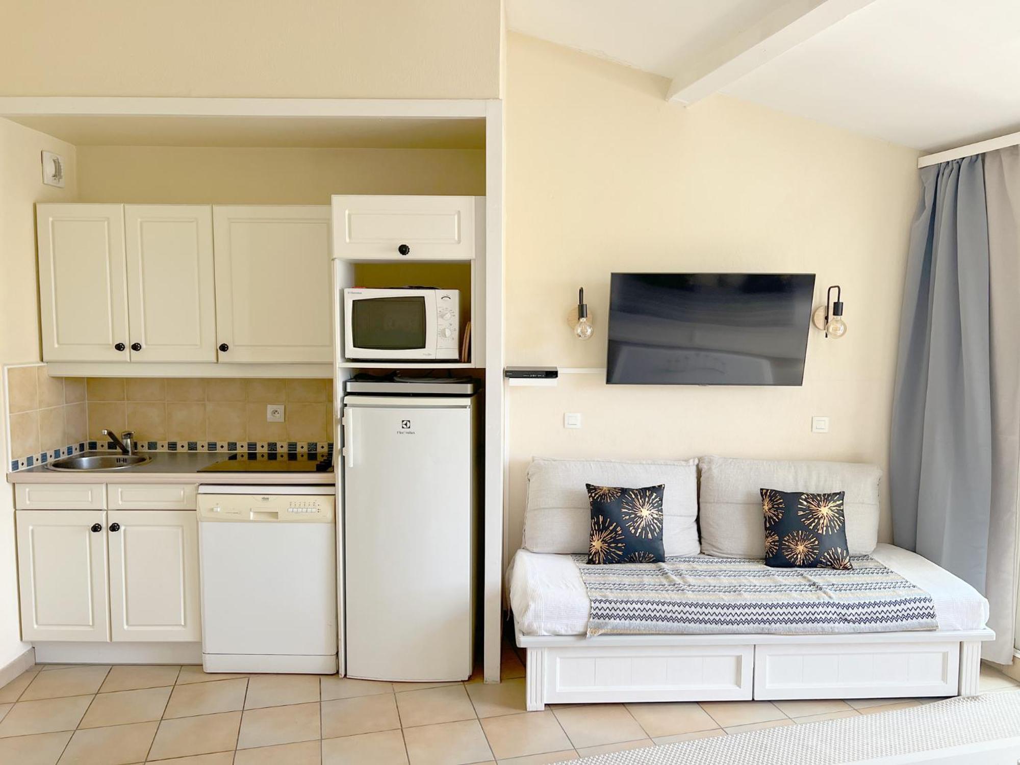 Azur Appartement กรีโมด์ ภายนอก รูปภาพ
