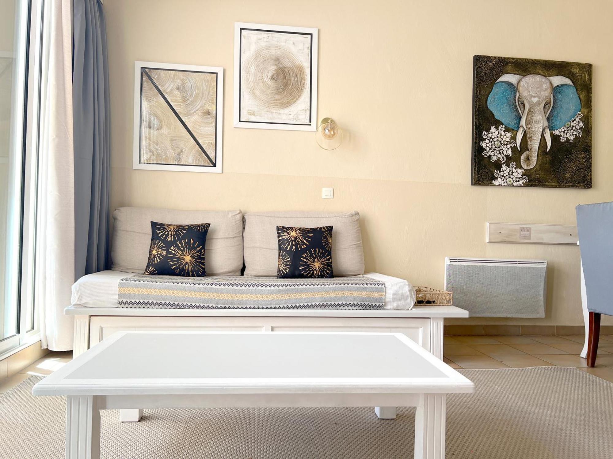Azur Appartement กรีโมด์ ภายนอก รูปภาพ